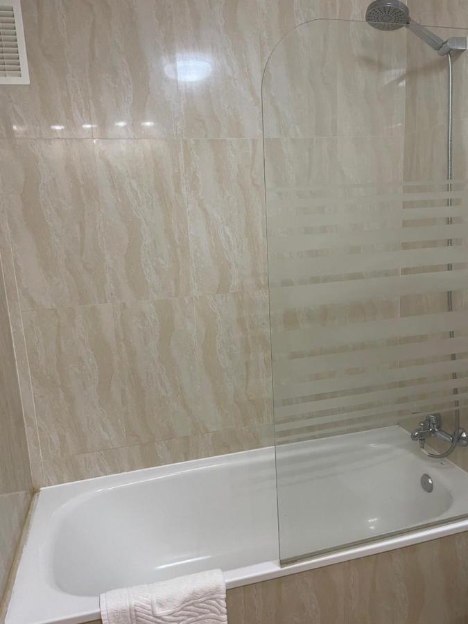 Residencial Duquesa Appartement San Luis de Sabinillas Buitenkant foto